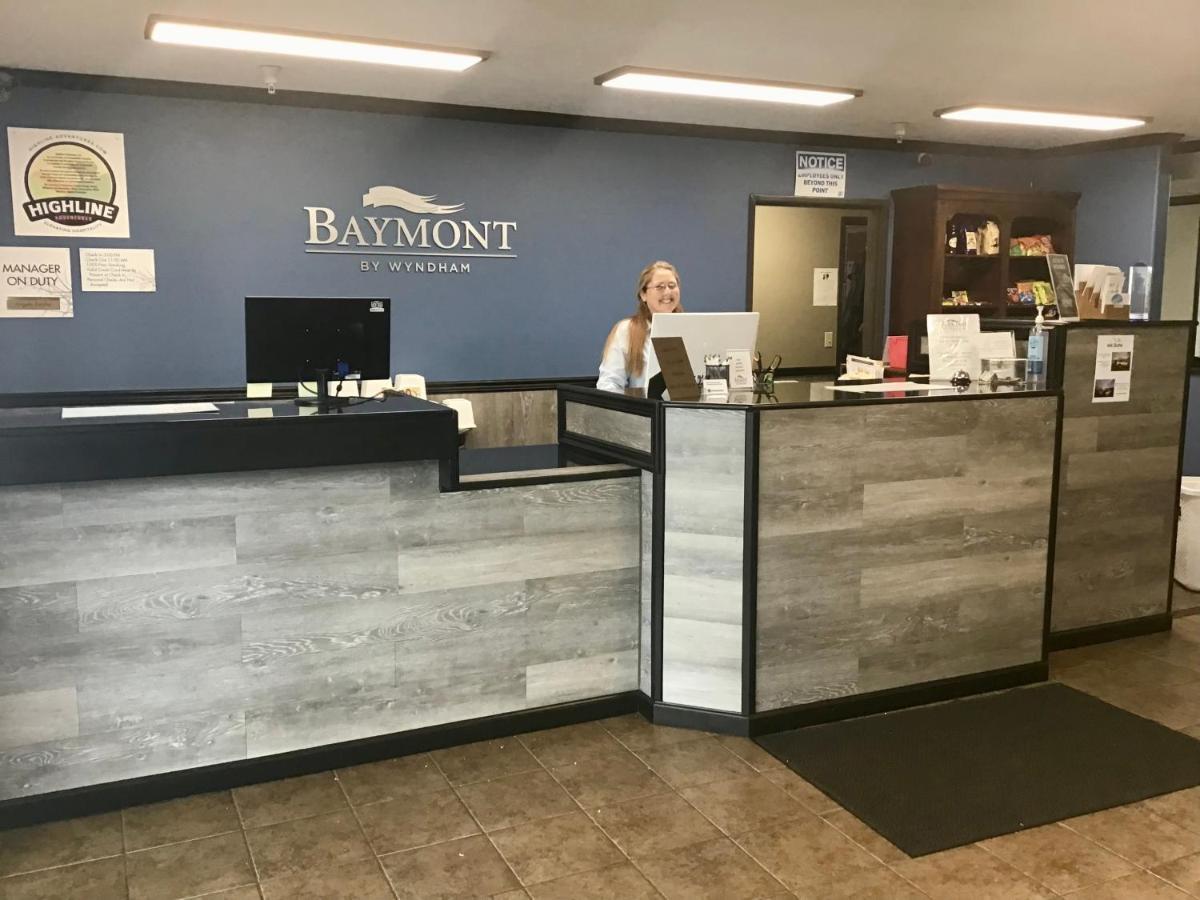 Baymont By Wyndham Bozeman Motel Bagian luar foto