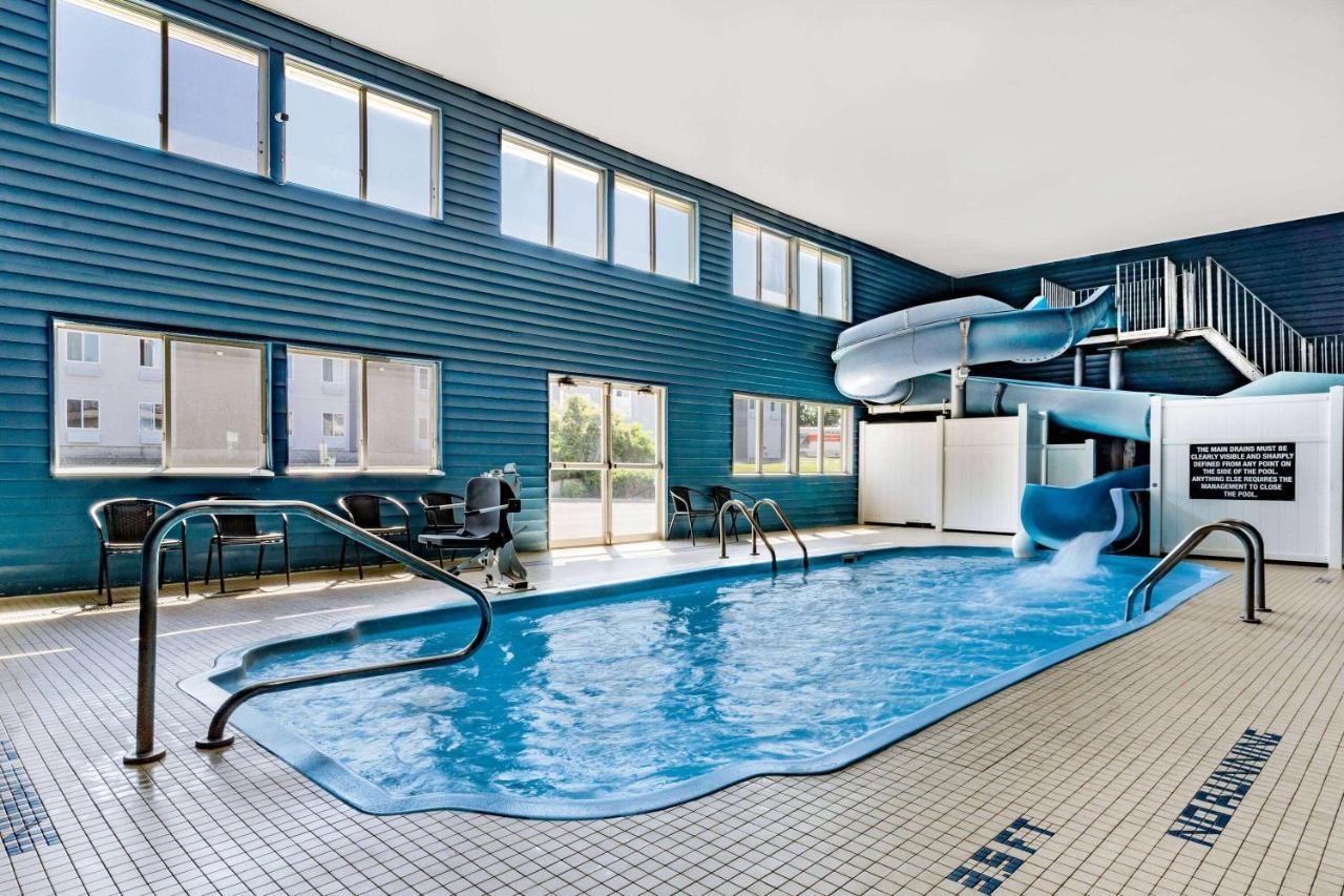 Baymont By Wyndham Bozeman Motel Bagian luar foto
